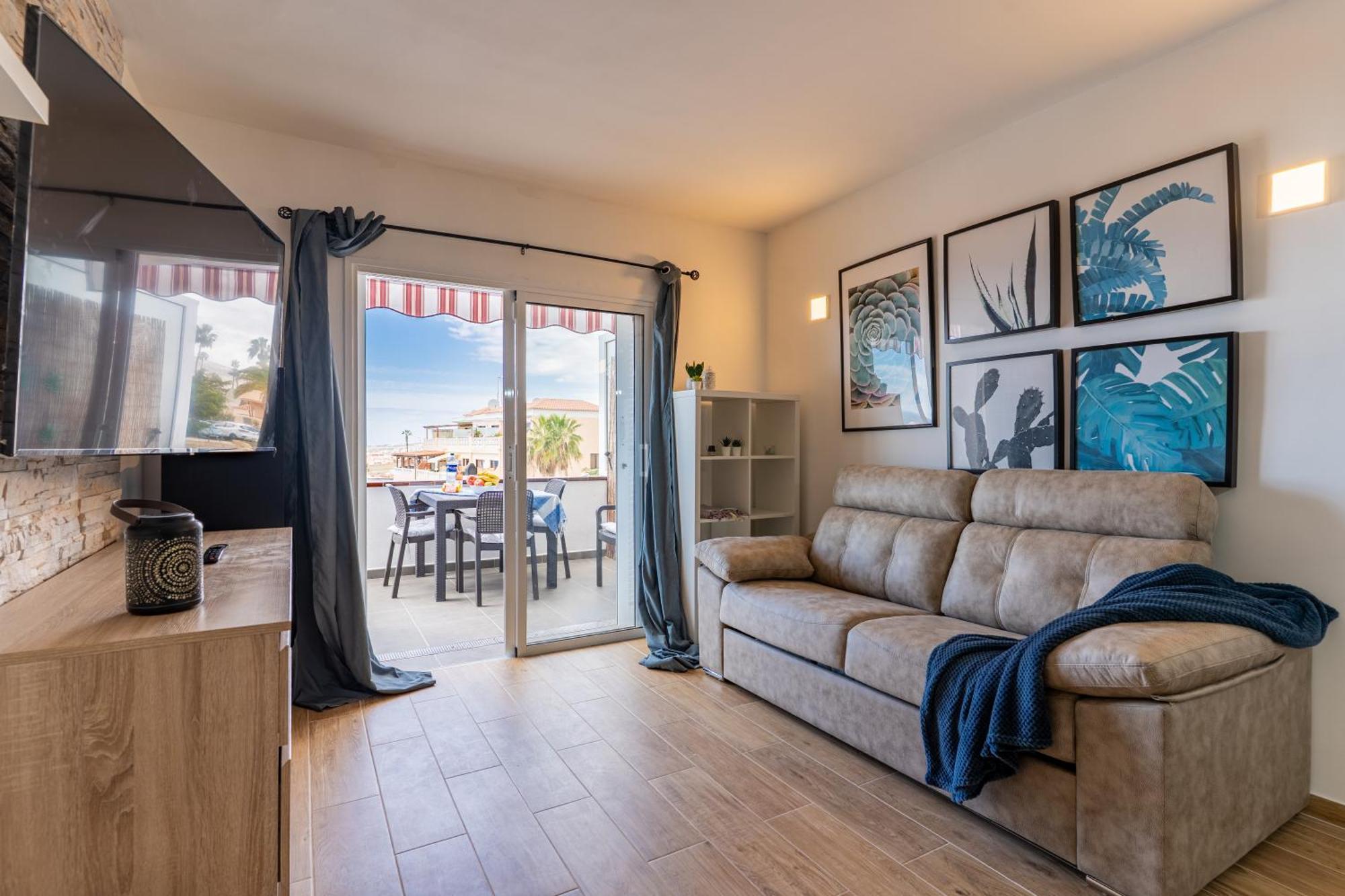 Apartment With Ocean Views & Pool In Colina Blanca, *